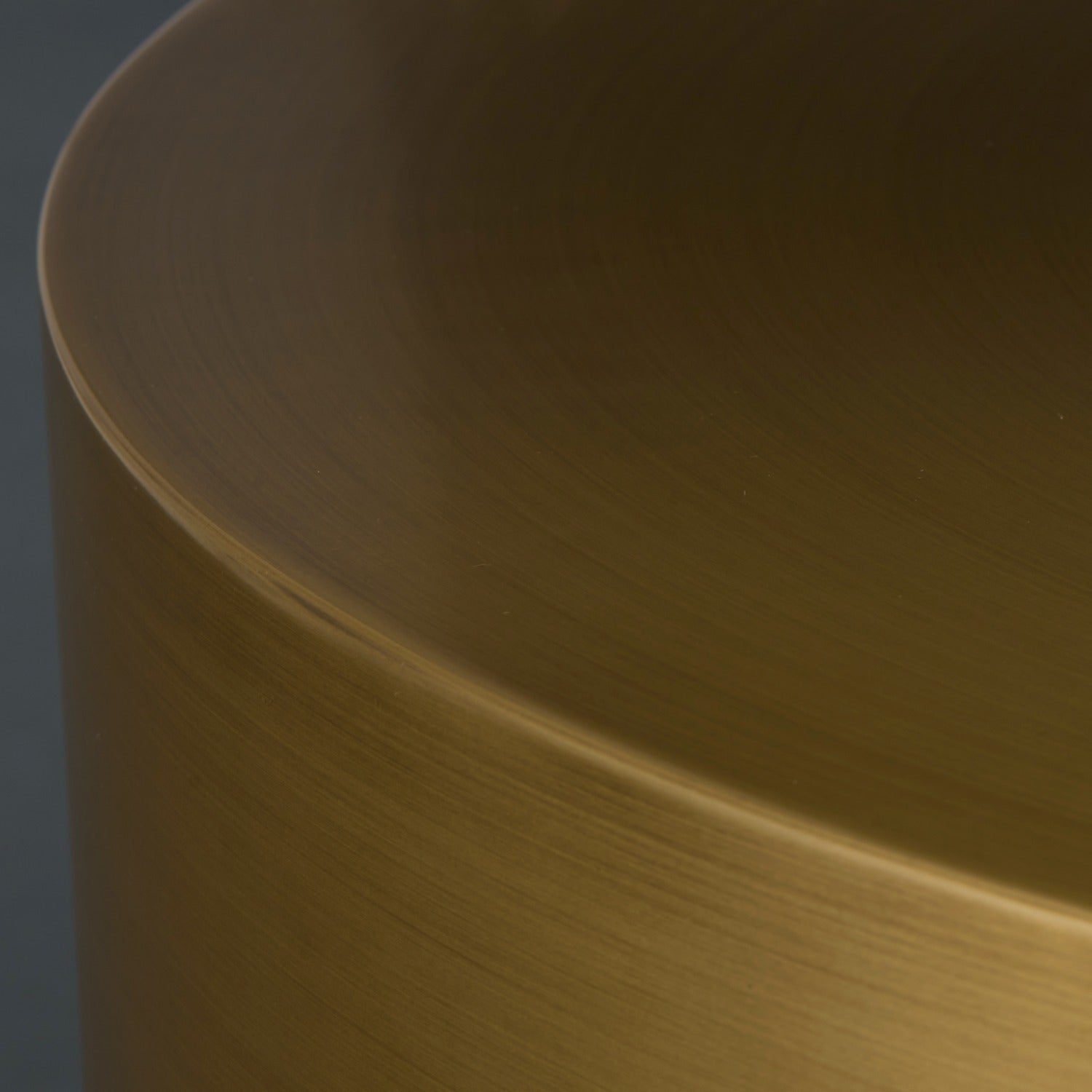 Kalco - 800702 - Table - Laureato - Natural Brass