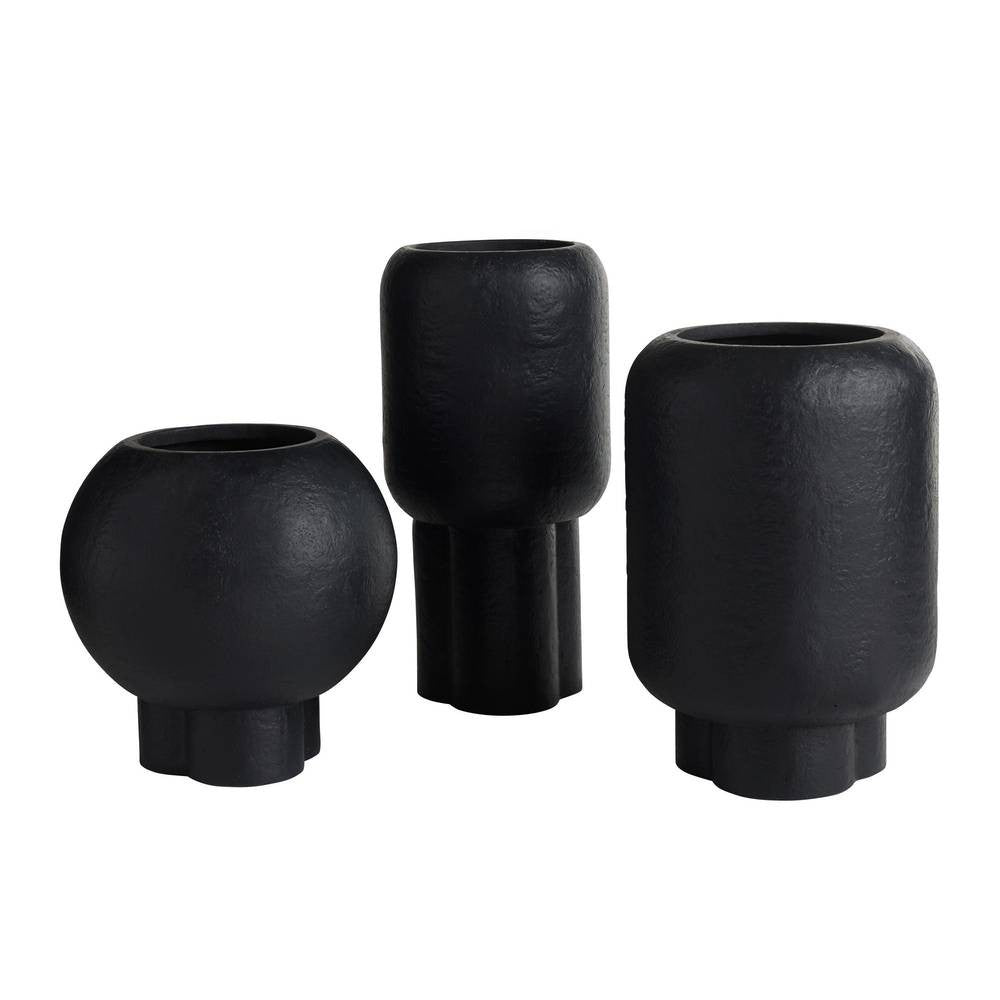 Arteriors - AVS15 - Outdoor Planter - Lorenzo - Matte Black