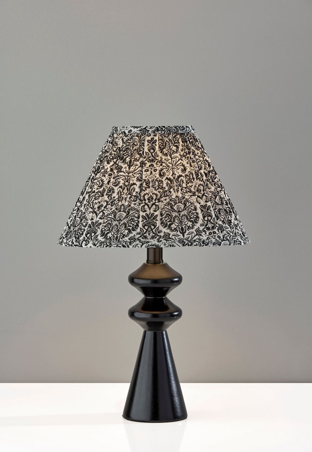 Adesso Home - 1646-01 - Table Lamp - Dahlia - Black