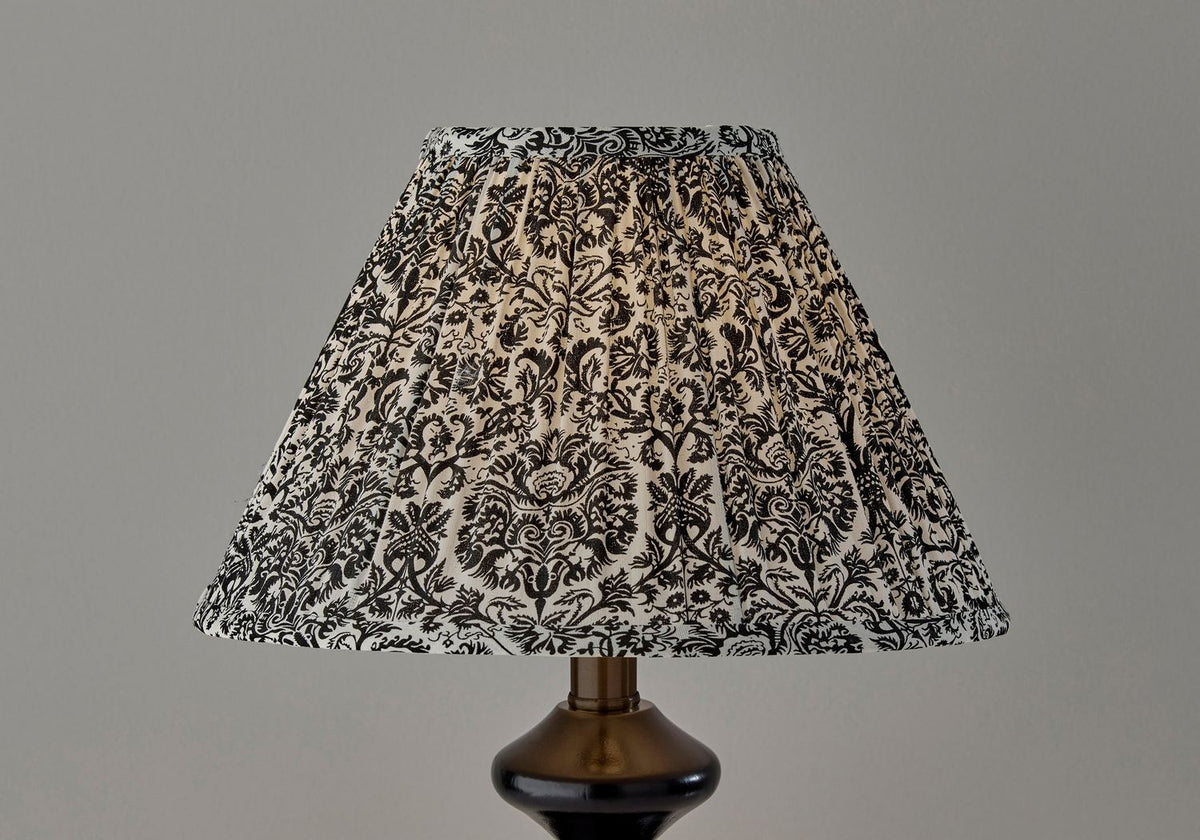 Adesso Home - 1646-01 - Table Lamp - Dahlia - Black