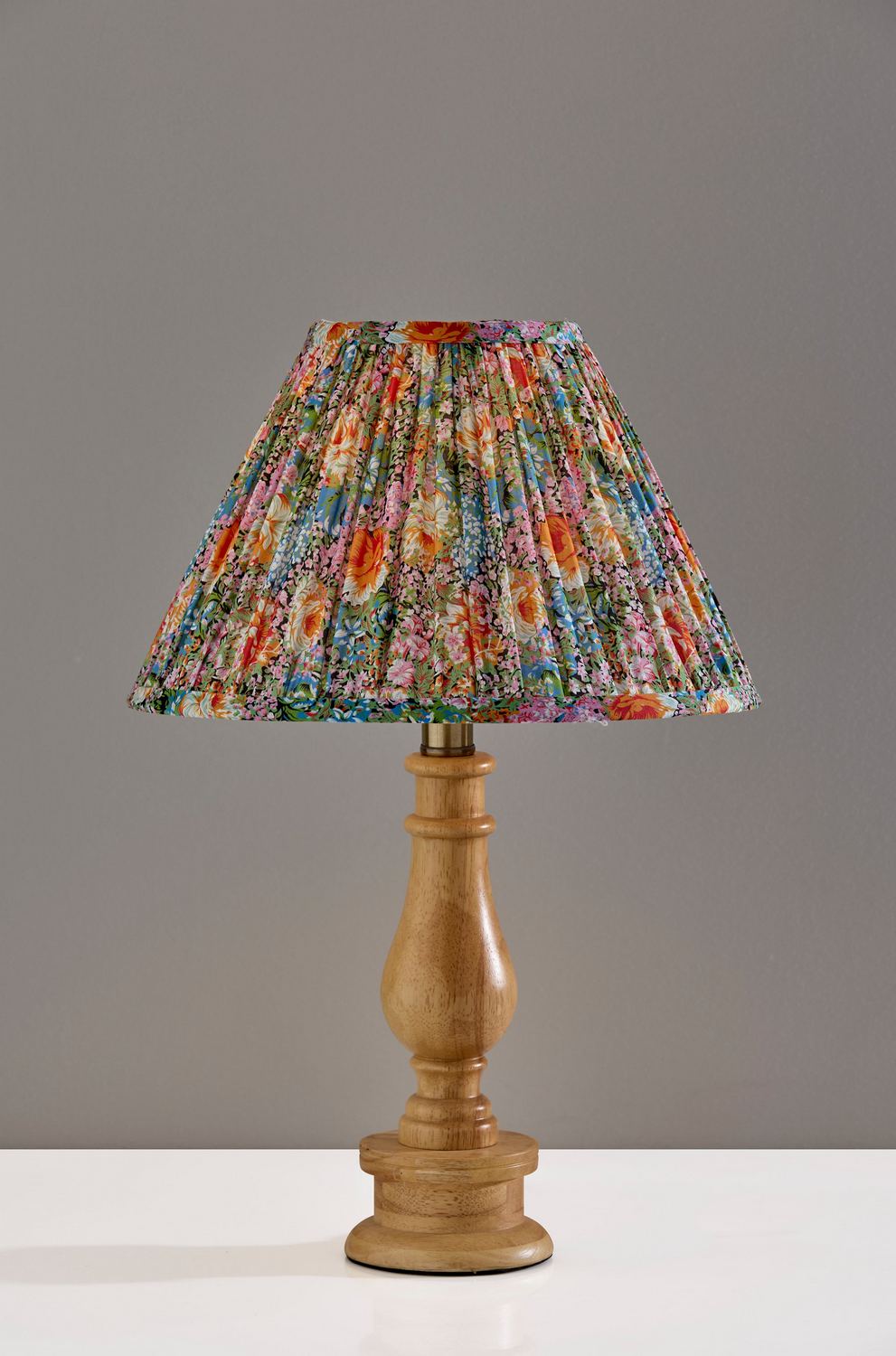 Adesso Home - 1648-12 - Table Lamp - Faye - Natural Wood
