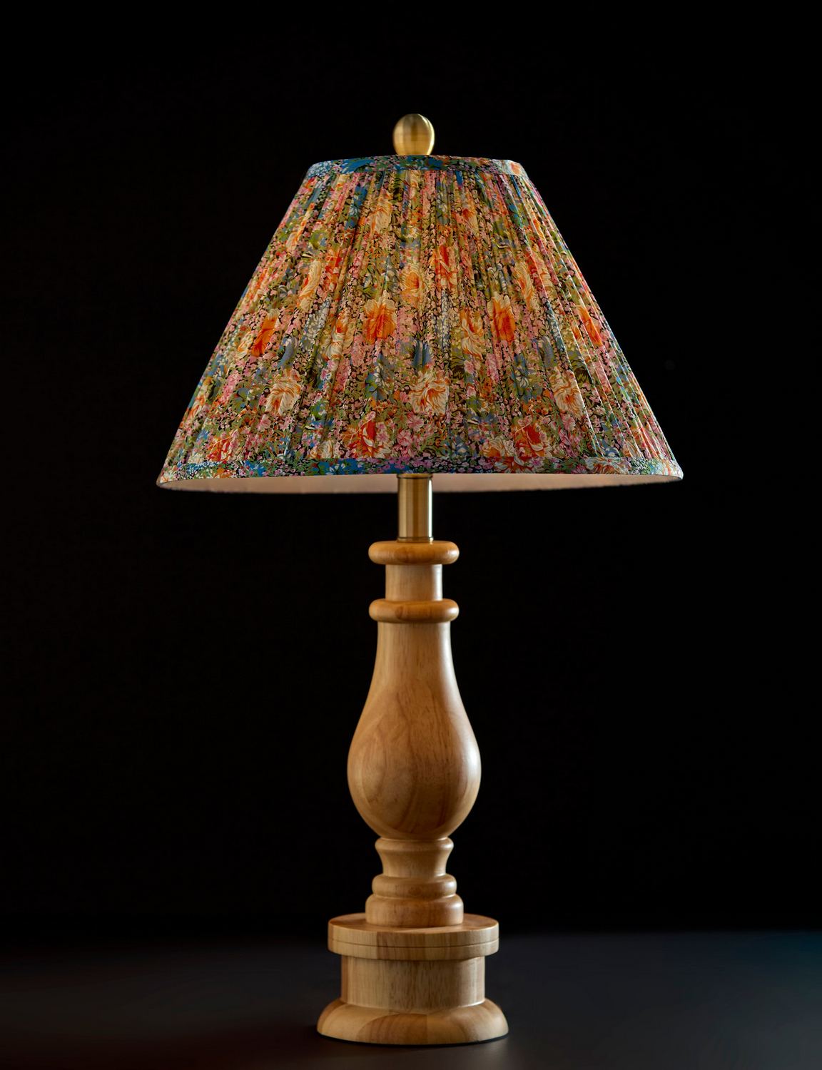 Adesso Home - 1649-12 - Table Lamp - Faye - Natural Wood