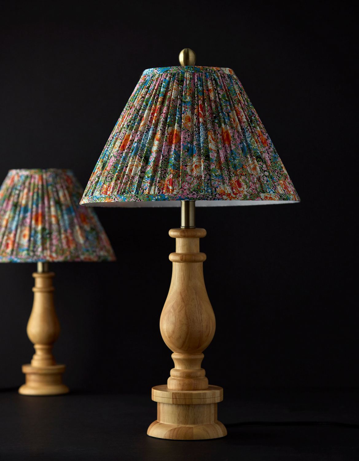 Adesso Home - 1649-12 - Table Lamp - Faye - Natural Wood