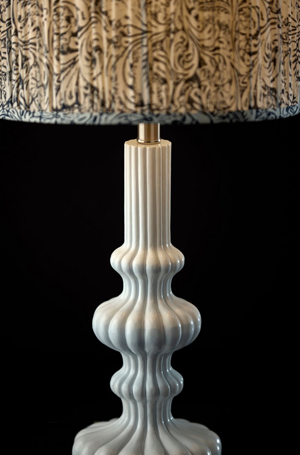 Adesso Home - 1654-02 - Table Lamp - Ambrose - White