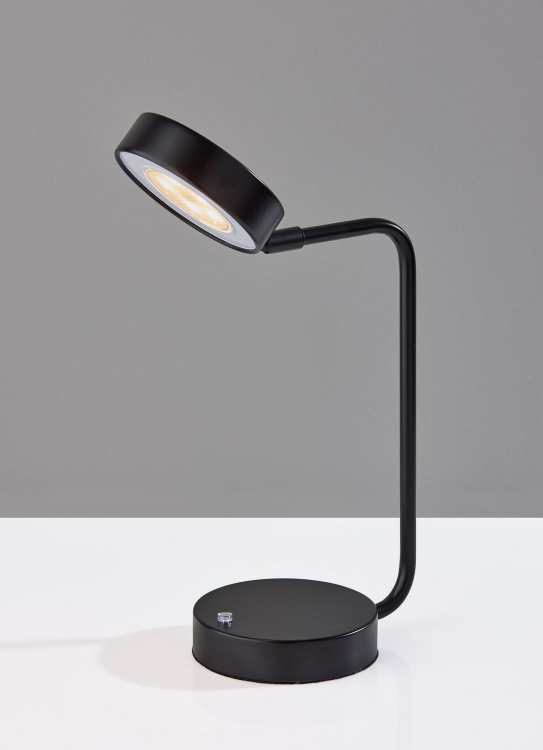 Adesso Home - 2617-01 - LED Desk Lamp - Amari - Black