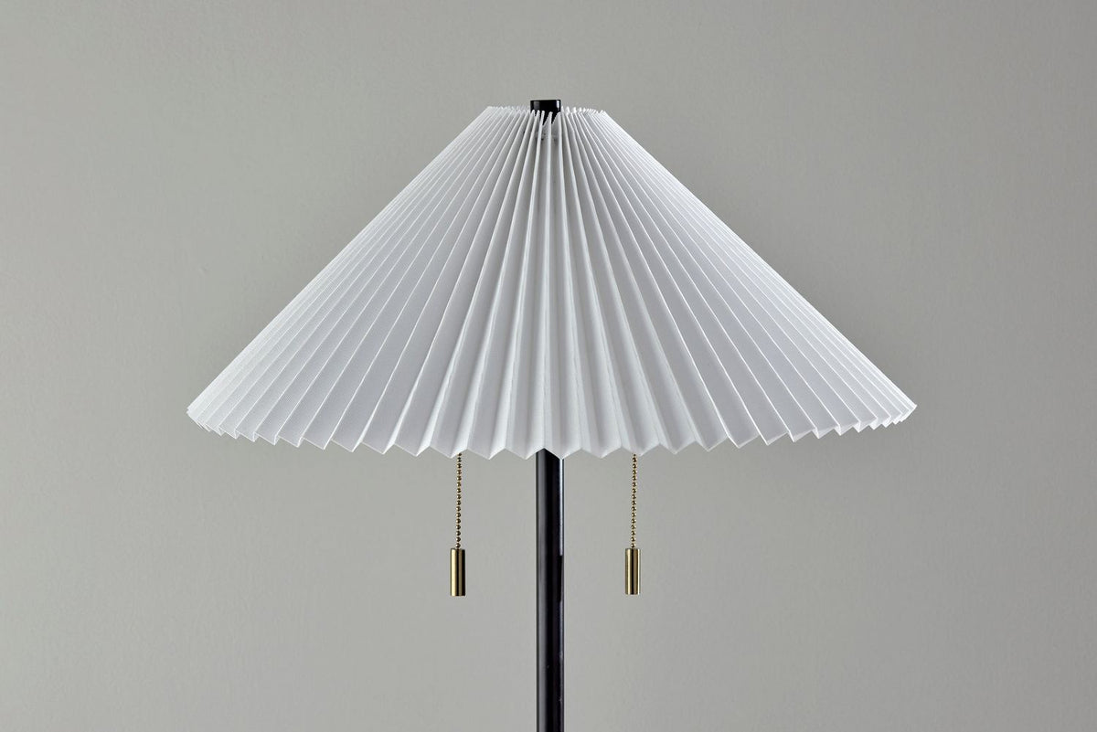 Adesso Home - 2623-01 - Floor Lamp - Uma - Black