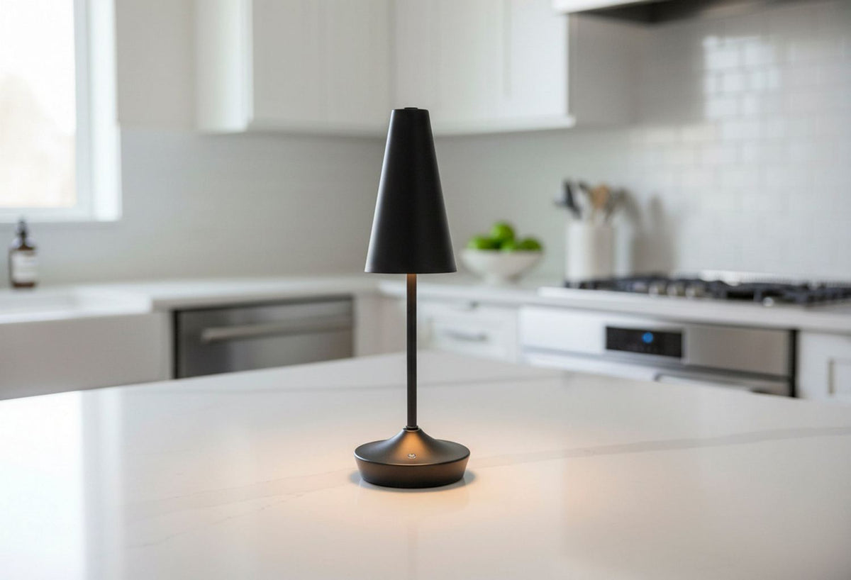 Adesso Home - 3194-01 - LED Table Lamp - Flynn - Black