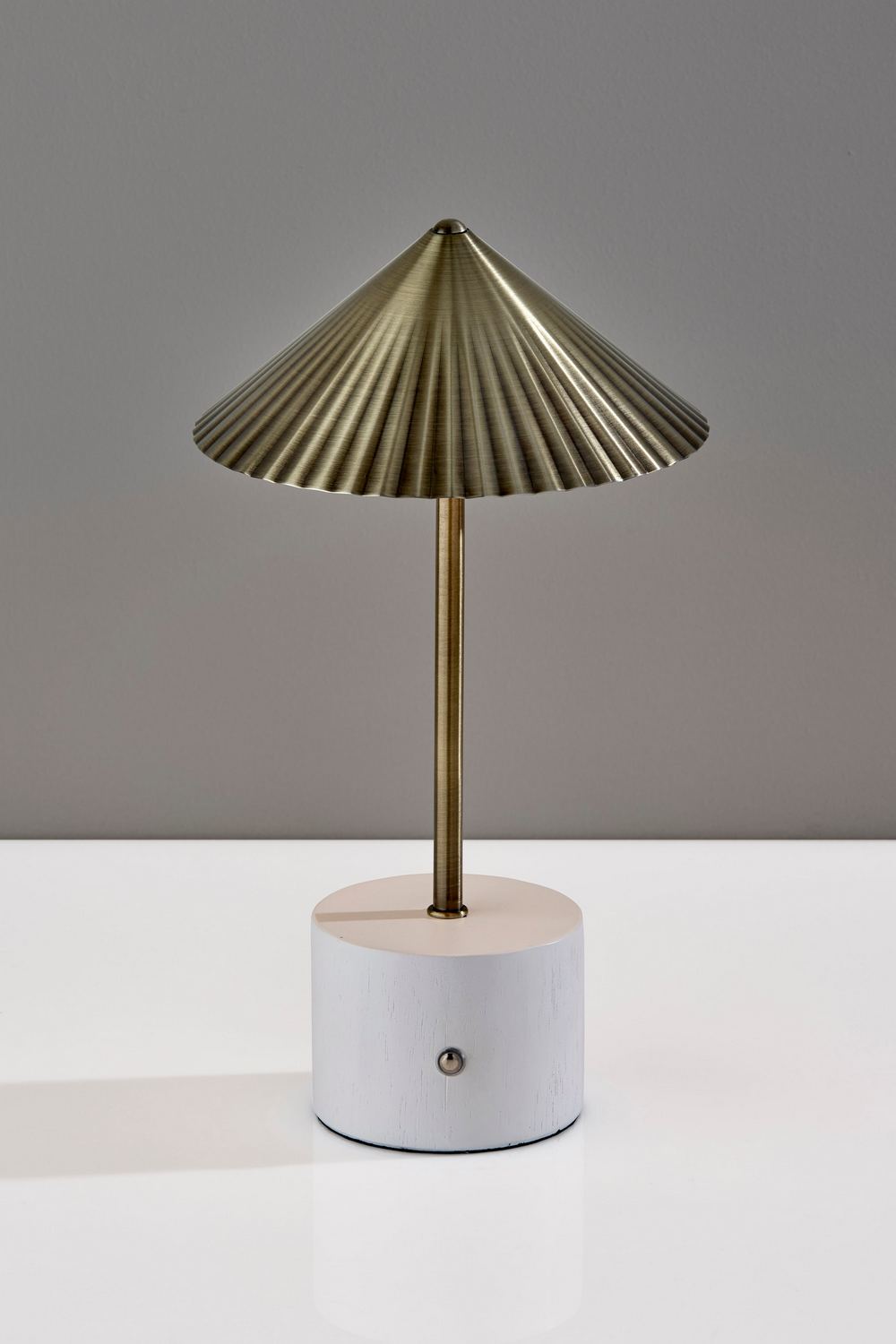 Adesso Home - 3209-21 - LED Table Lamp - Mika - Antique Brass