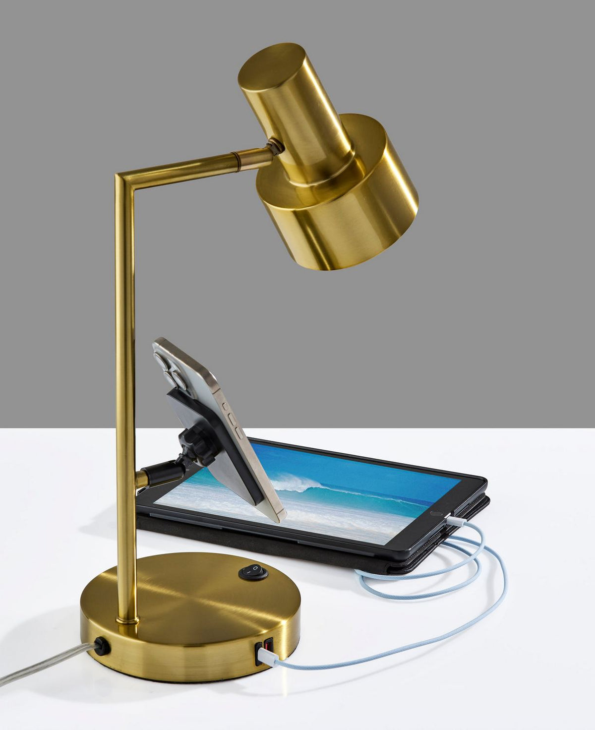 Adesso Home - 2606-21 - Desk Lamp - Rowe - Antique Brass