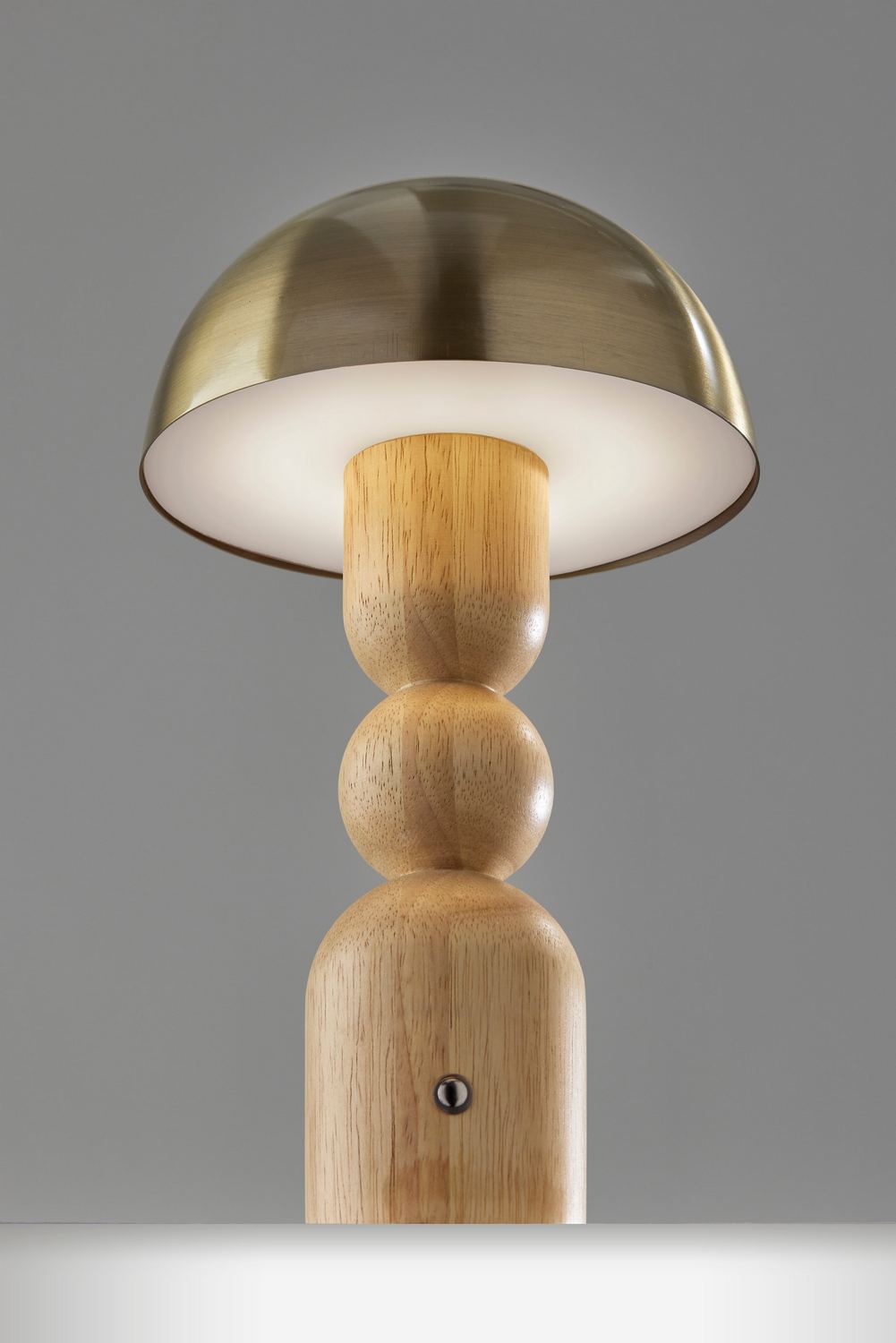 Adesso Home - 3178-12 - LED Table Lamp - Connie - Natural & Antique Brass
