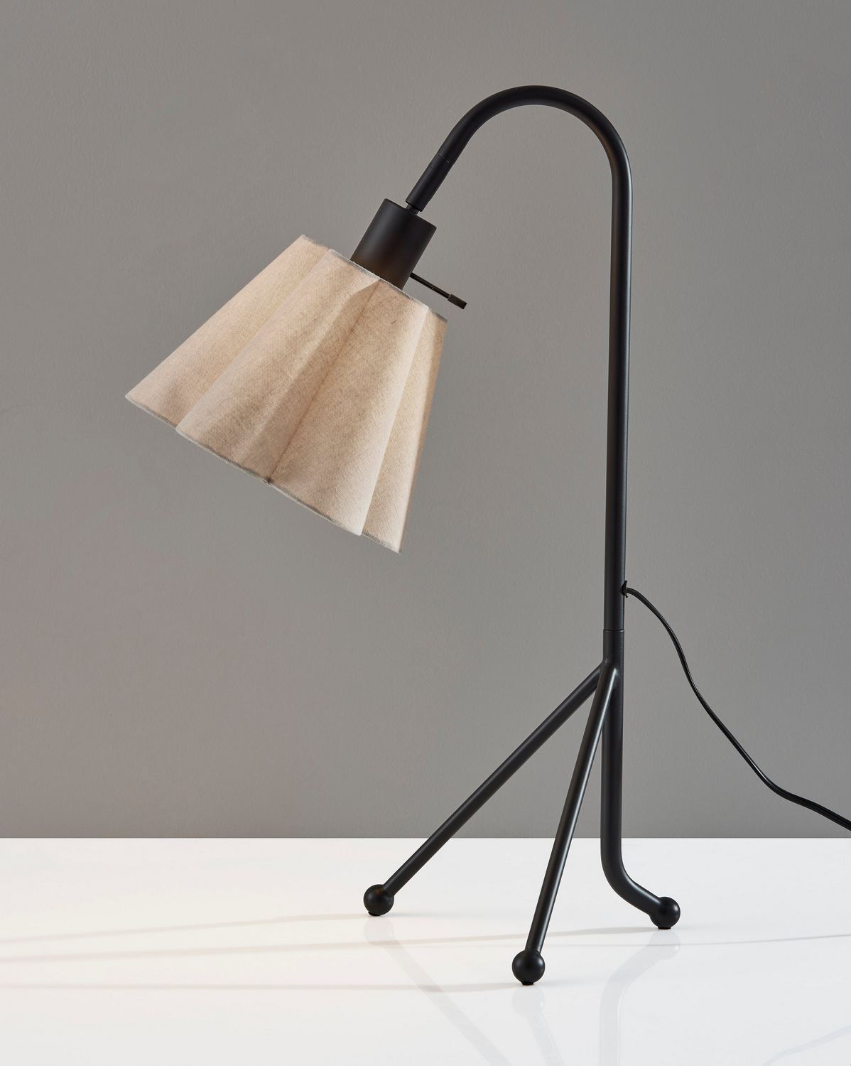 Adesso Home - 9408-01 - Table Lamp - Kendra - Black