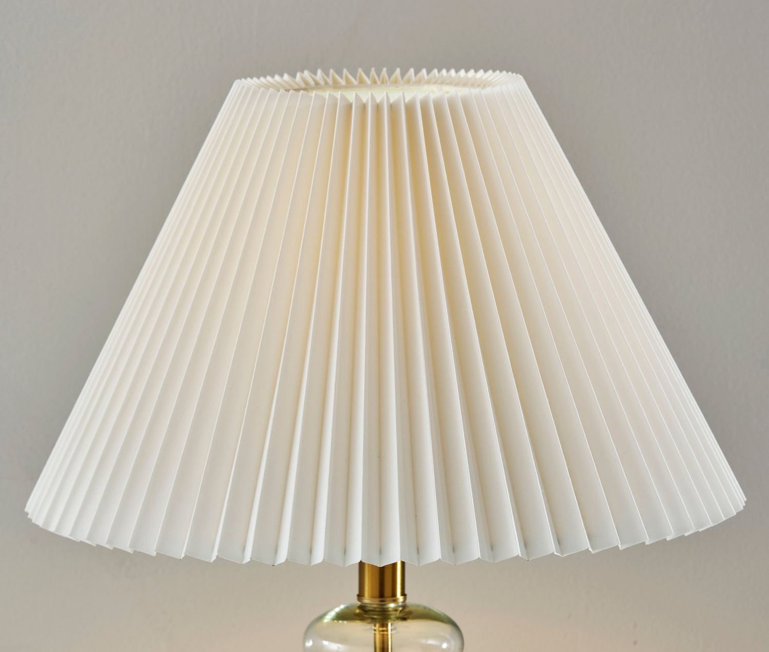 Adesso Home - SL3985-02 - Table Lamp - Sonata - Glass