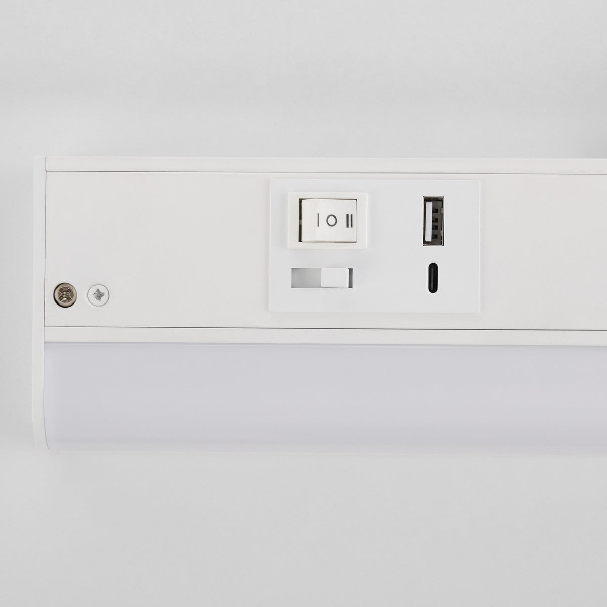 Quorum - 909-12-8 - LED Under Cabinet Light - Studio White