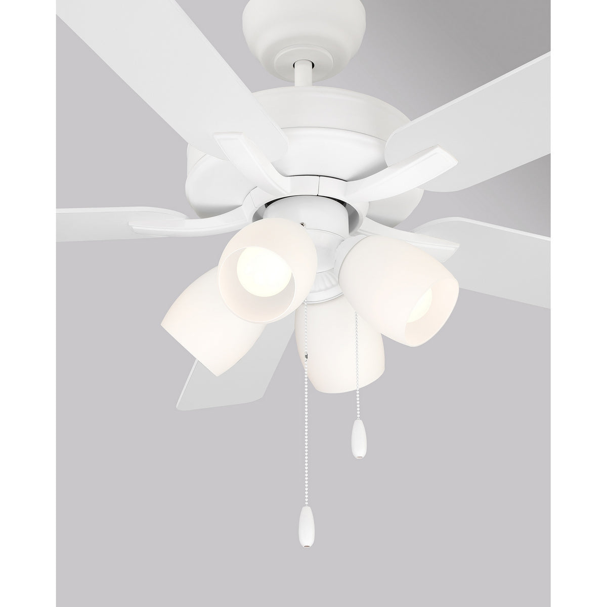 Meridian - M2035WHRV - 52" Ceiling Fan - White
