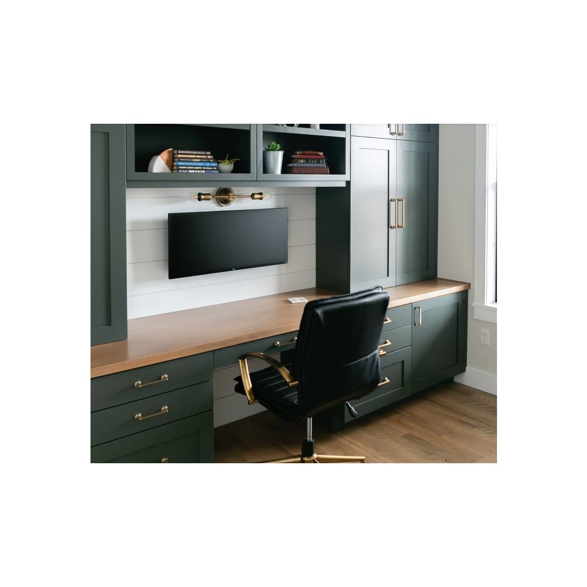 Schaub and Company - 206-BBZ - Northport 4" Center to Center Contemporary Rounded Handle Cabinet Pull in Brushed Bronze