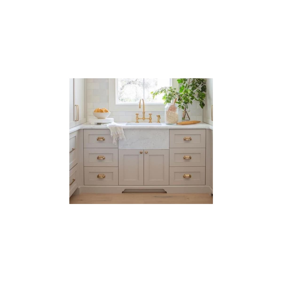Schaub and Company - 882-EBZ-25PACK - 2 Pack5 - Empire 1-1/4" Traditional Square Cabinet Knobs in Empire Bronze