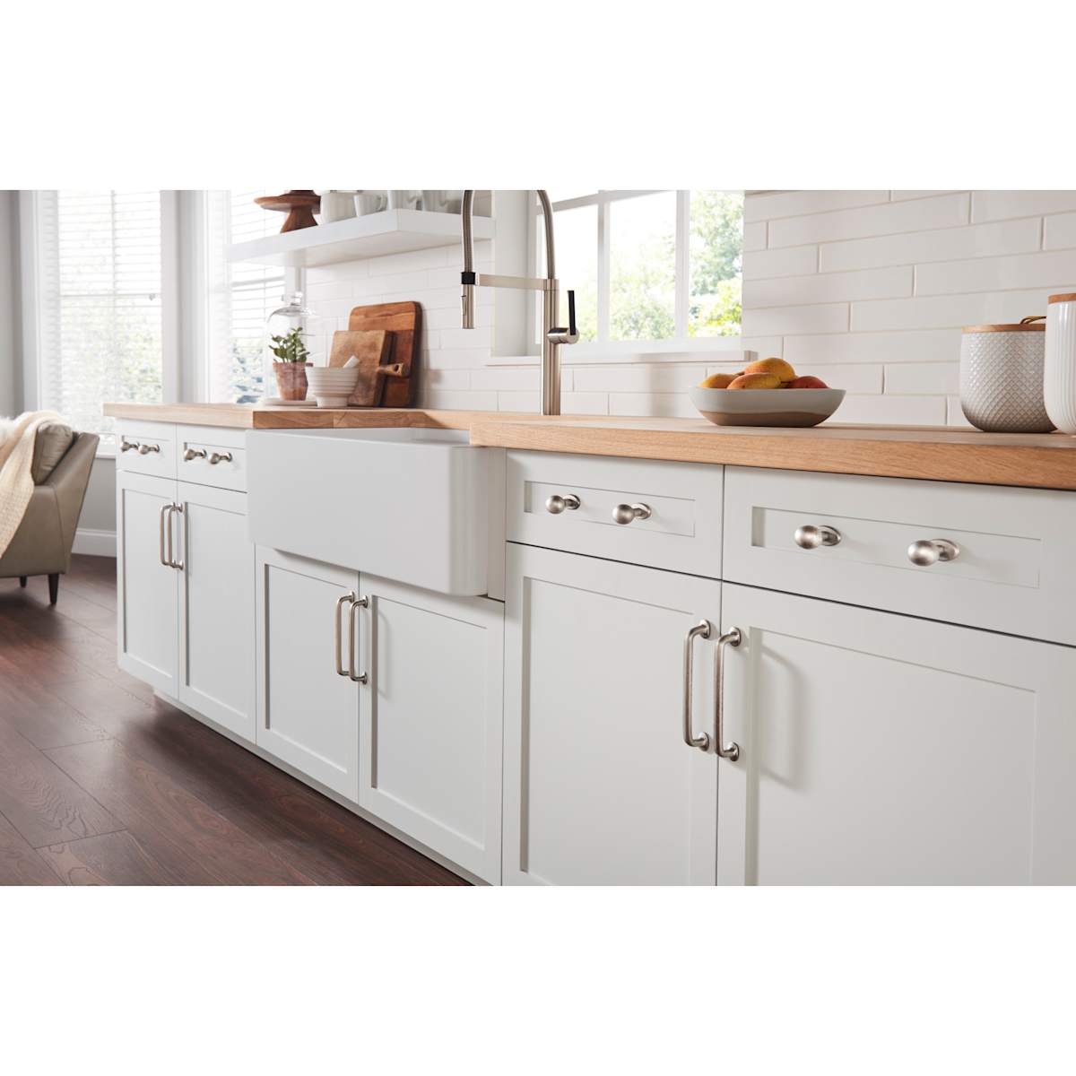 Top Knobs - M1553 - Rounded 1-1/8 Inch Mushroom Cabinet Knob from the Aspen Collection in Mahogany Bronze