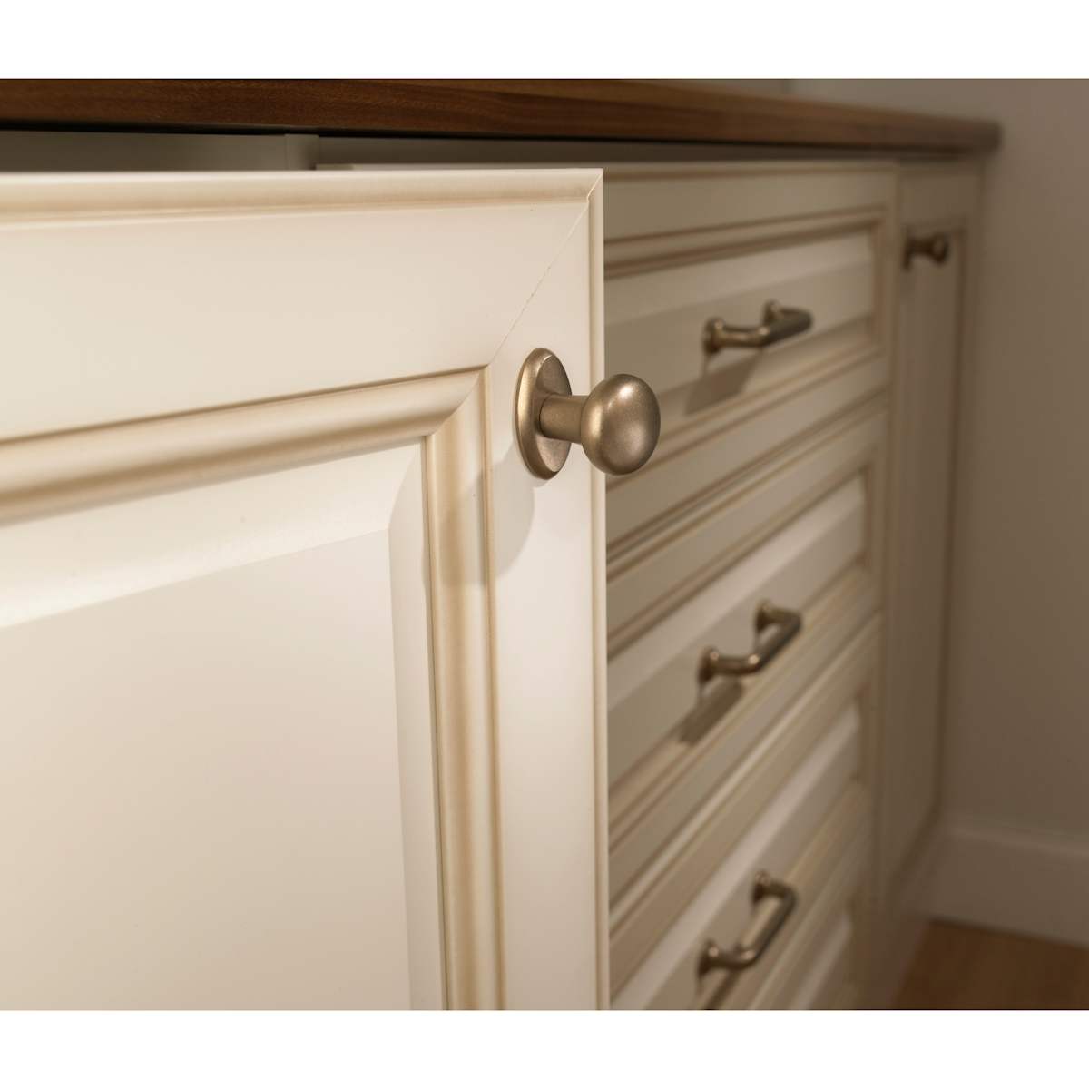 Top Knobs - M1557 - Rounded 1-3/8 Inch Mushroom Cabinet Knob from the Aspen Collection in Medium Bronze