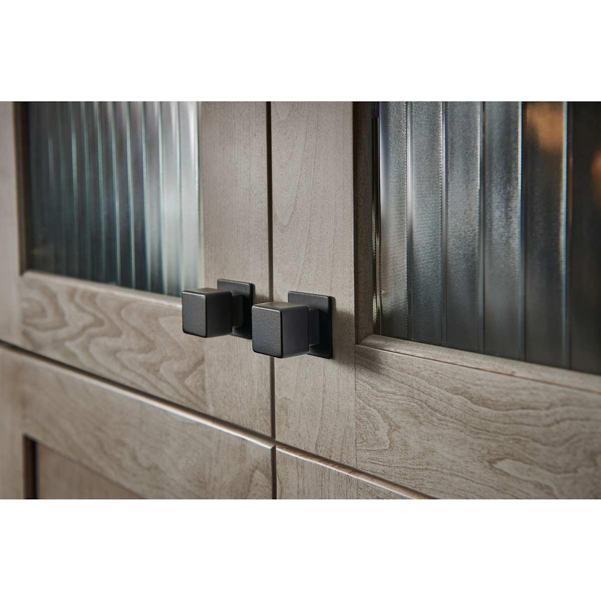 Top Knobs - TK33BLK - Sanctuary 3/4 Inch Square Cabinet Knob in Flat Black